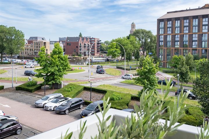 Bekijk foto 1 van Govert Flinckstraat 19-E