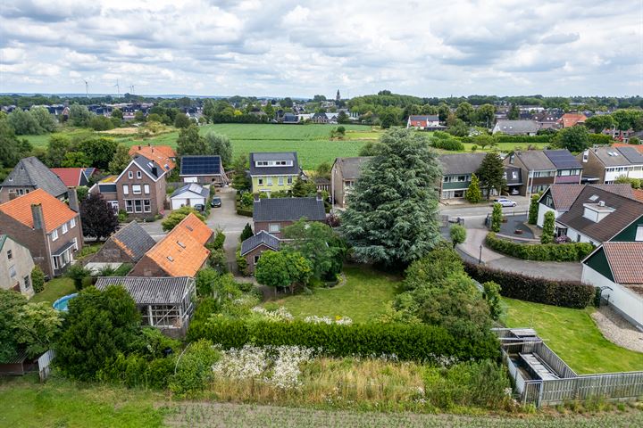 Bekijk foto 2 van Driegaardsestraat 7