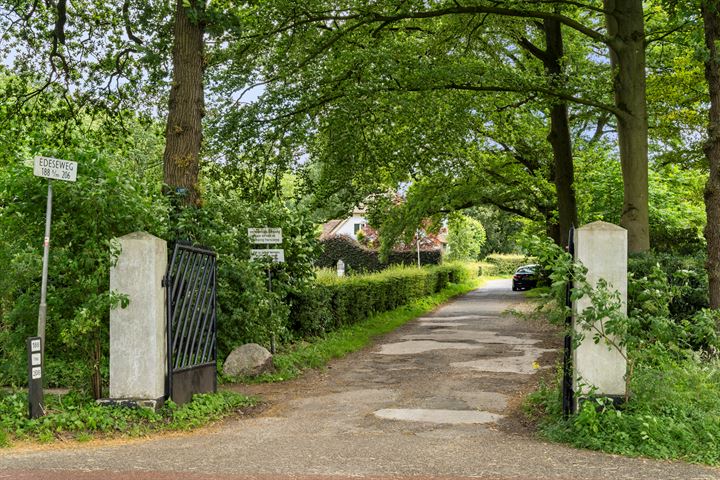 Bekijk foto 33 van Edeseweg 206