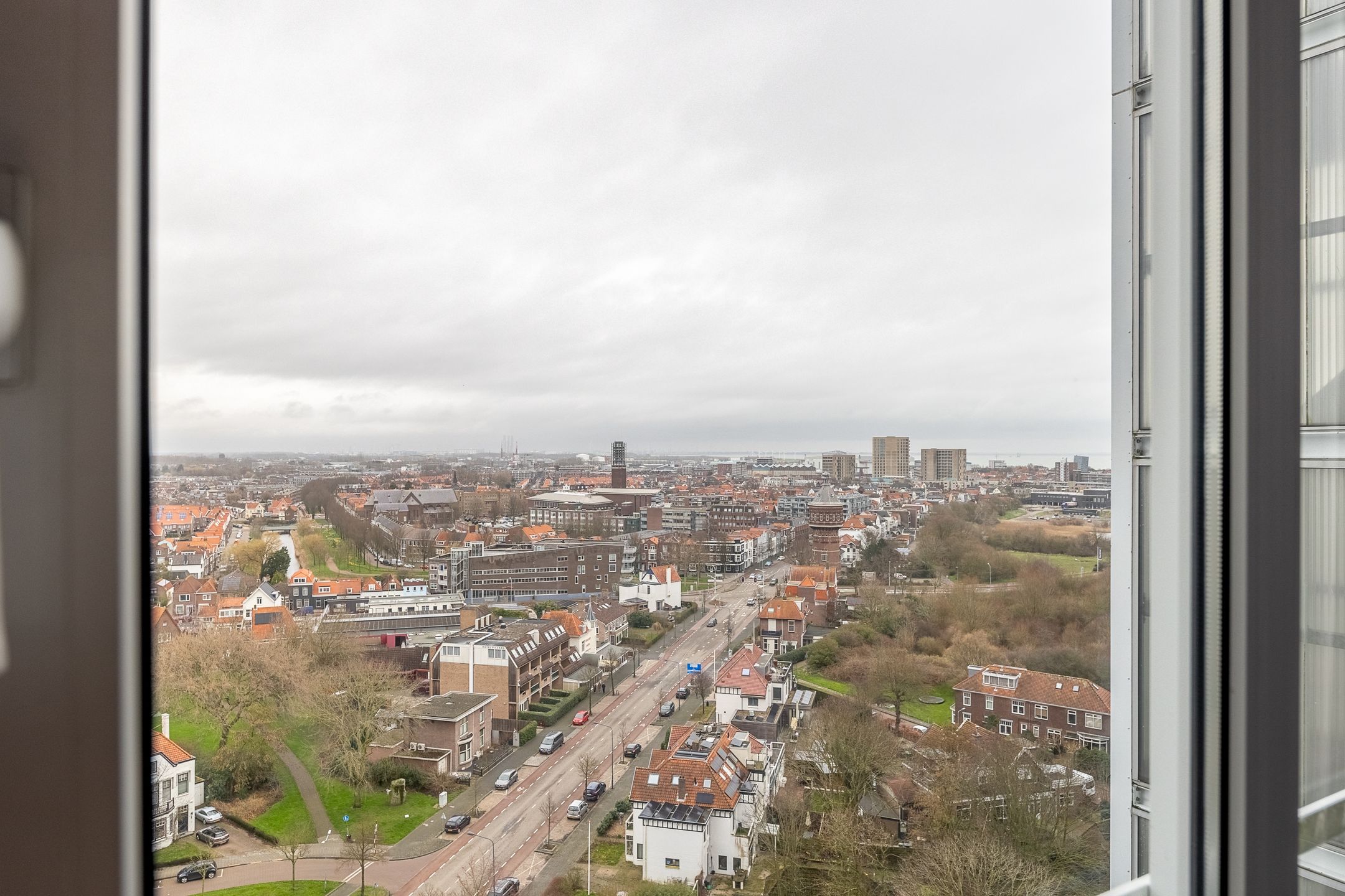 Foto 33 van Boulevard Bankert 664