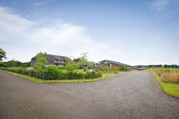 Foto 2 van Beerninksweg 1