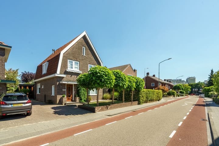 Foto 42 van Leeuwenstraat 11