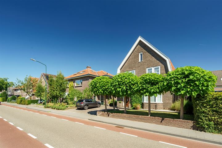 Bekijk foto 43 van Leeuwenstraat 11