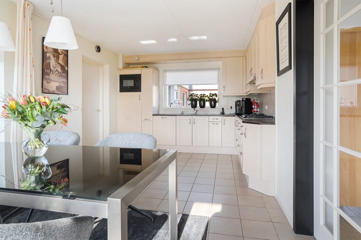 Foto 4 van Baarderbuorren 12