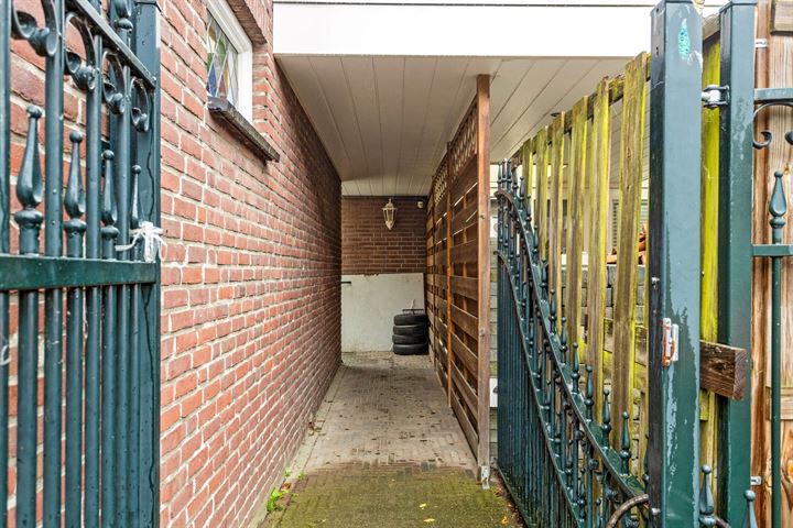 View photo 26 of Korenveldstraat 10