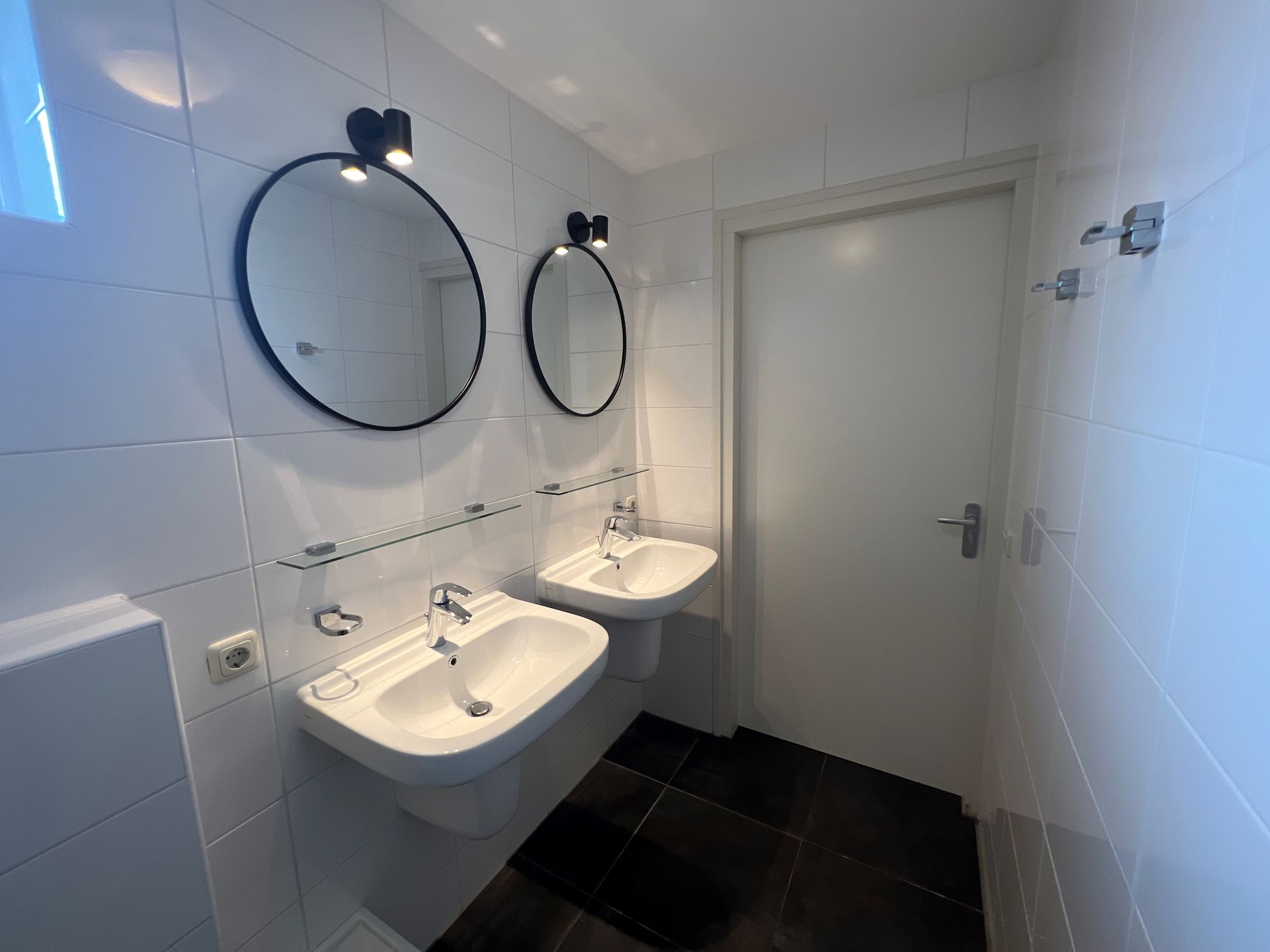 Photo 30 of Rijksstraatweg 80-134