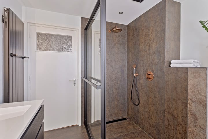 Photo 20 of Kloosterstraat 1