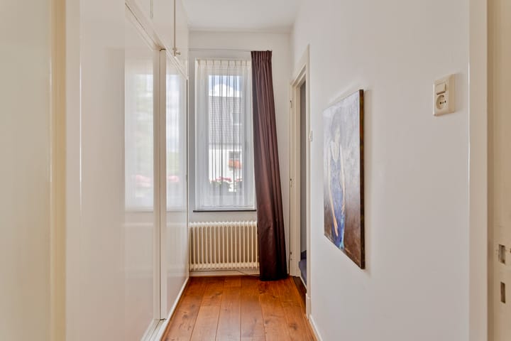 Photo 26 of Kloosterstraat 1