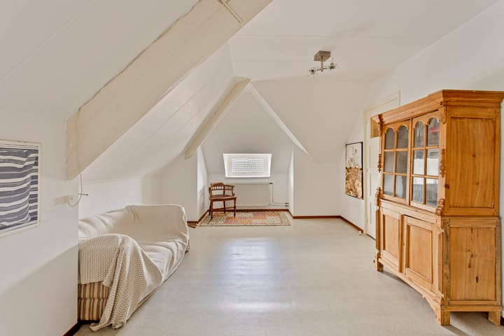 Photo 28 of Kloosterstraat 1