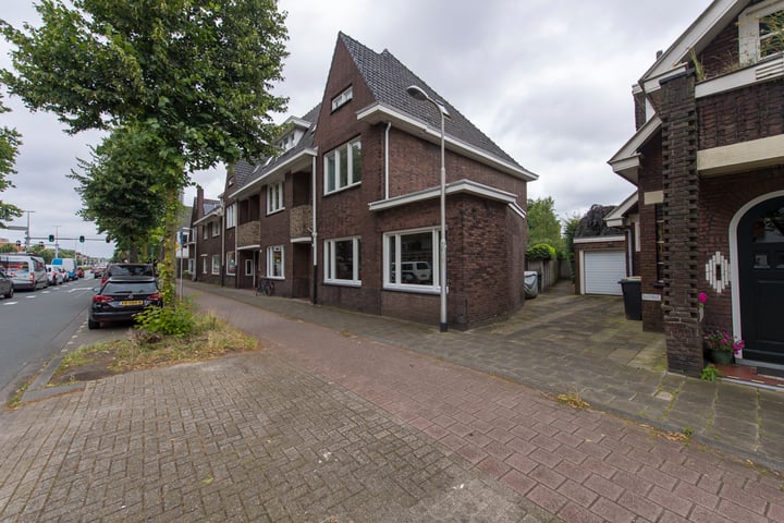 Bekijk foto 3 van Ringbaan-West 254