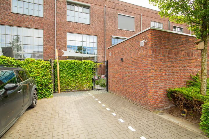 Bekijk foto 45 van Sint Corneliusstraat 23