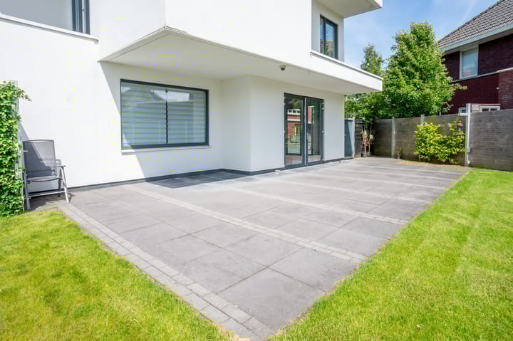 Foto 32 van Rode Klaverweide 16