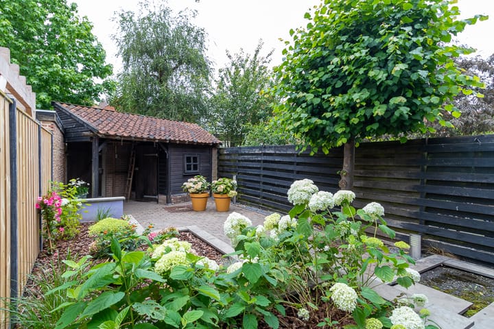 Foto 43 van Frans van Waesberghestraat 39