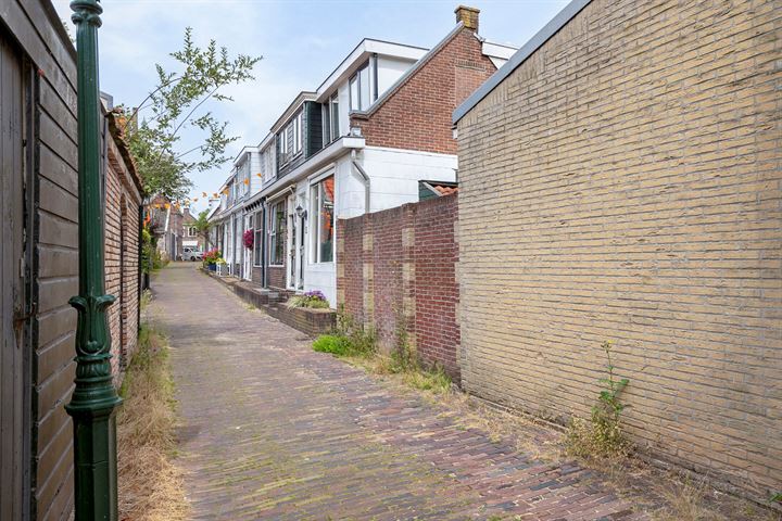 View photo 4 of Schoolstraat 5