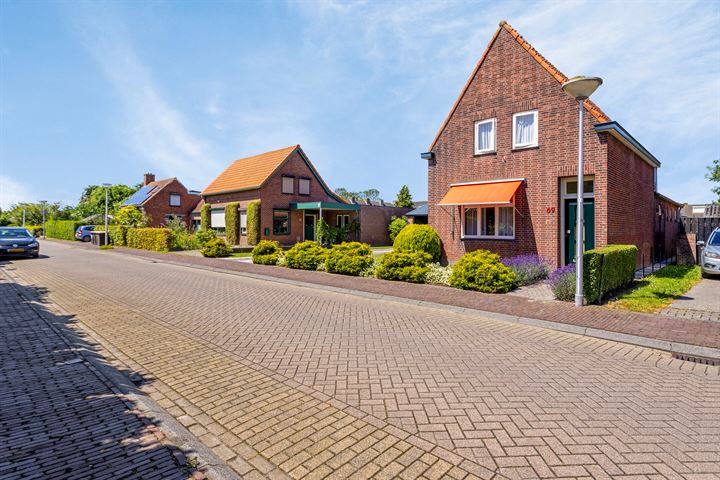 Bekijk foto 32 van Schoolstraat 69