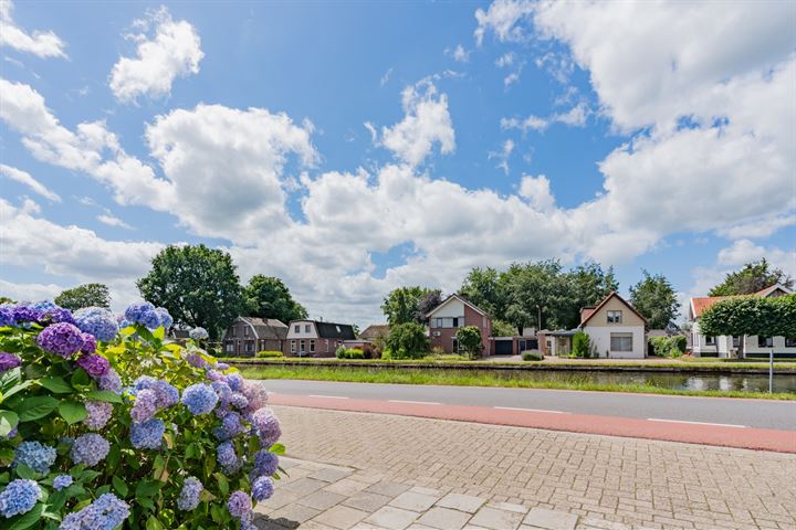 Bekijk foto 40 van Vriezenveenseweg 12