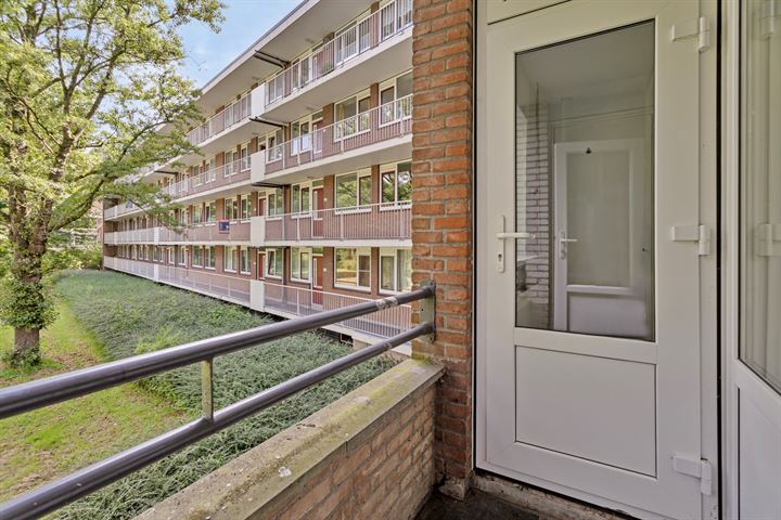 Bekijk foto 17 van Thorbeckestraat 392