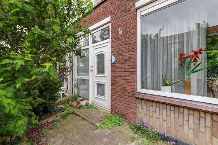 View photo 33 of Witte de Withstraat 14