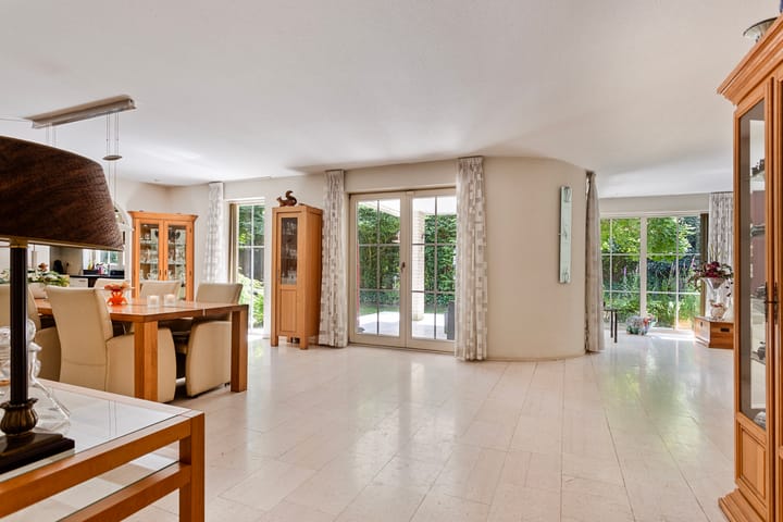 Foto 3 van Distel 17