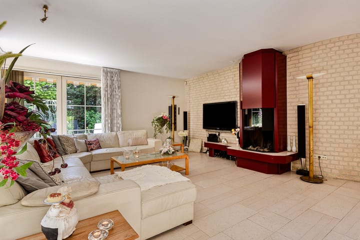 Foto 12 van Distel 17