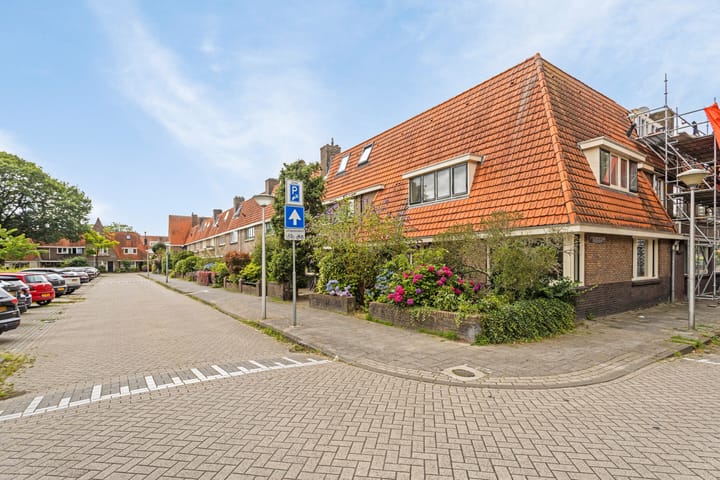 Foto 2 van Pastoor van Arsplein 36