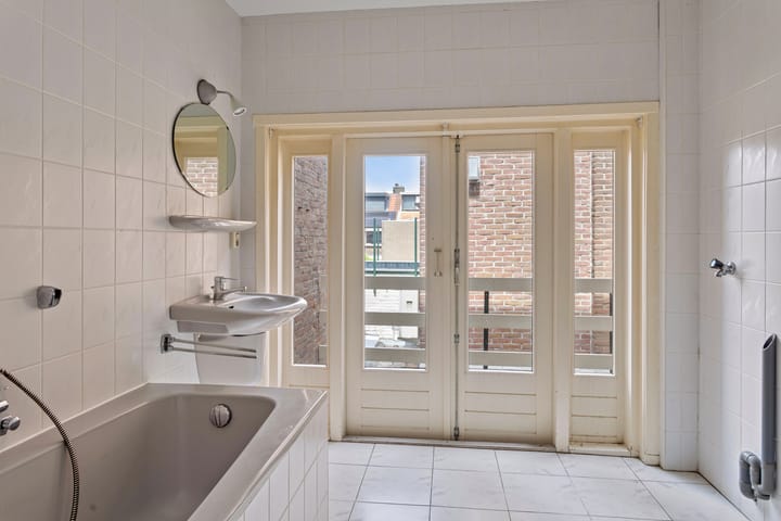 Foto 17 van Pastoor van Arsplein 36