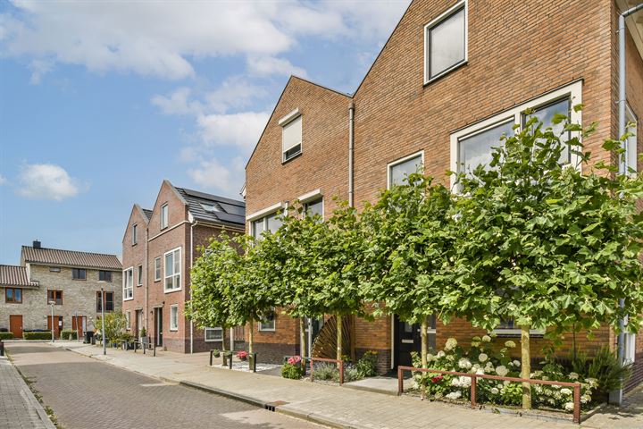 Bekijk foto 30 van Sjorsstraat 43