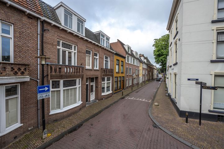 Bekijk foto 4 van St. Walburgstraat 5