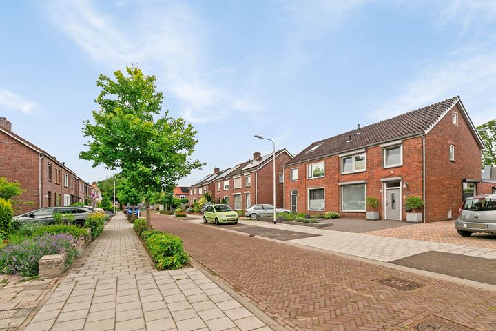 Bekijk foto 38 van Pieter van Ginnekenstraat 26