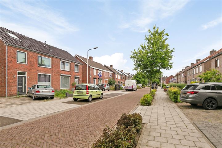 Bekijk foto 39 van Pieter van Ginnekenstraat 26