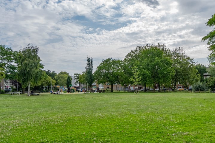 Bekijk foto 18 van Amelandseplein 44-B