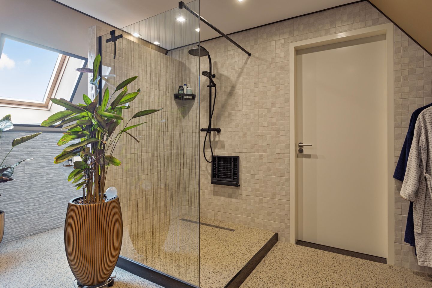 Foto 44 van Hendrik Werkmanhof 17