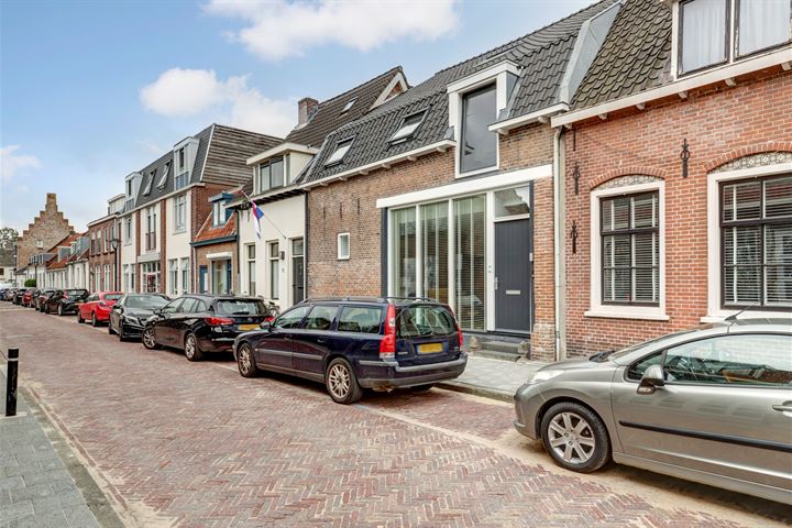 Bekijk foto 1 van Achterstraat 68-A