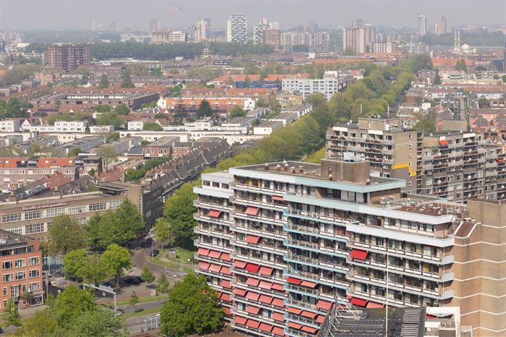 Bekijk foto 42 van Strevelsweg 1052