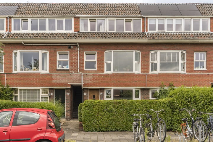 View photo 1 of K. de Vriezestraat 37