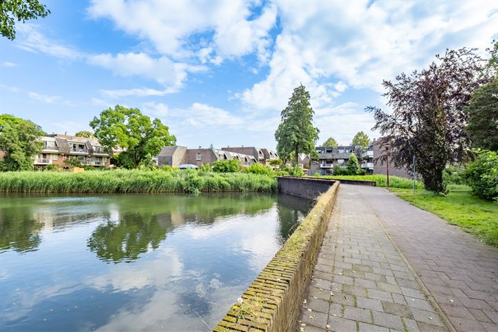 Bekijk foto 36 van Zwaardenburg 93