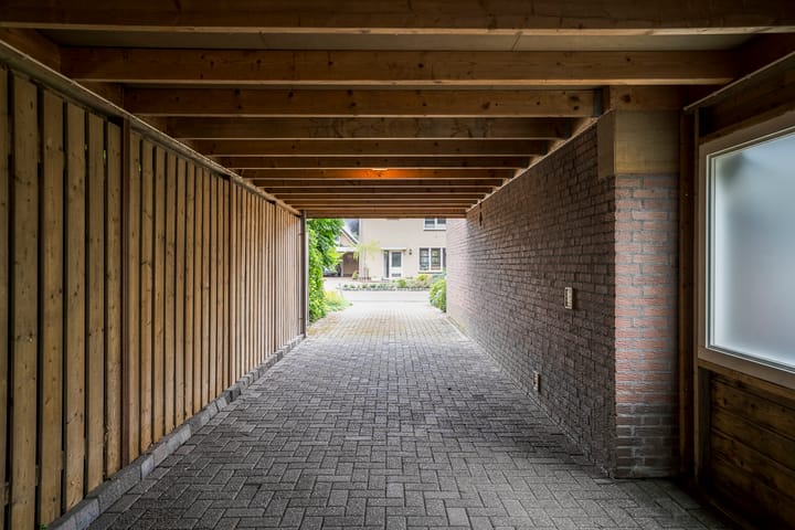 Foto 35 van Uithoornlaan 3