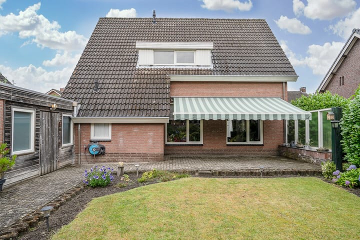 Foto 37 van Uithoornlaan 3