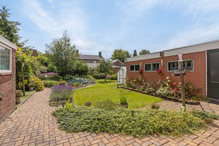 Foto 19 van Willem Bergstraat 30