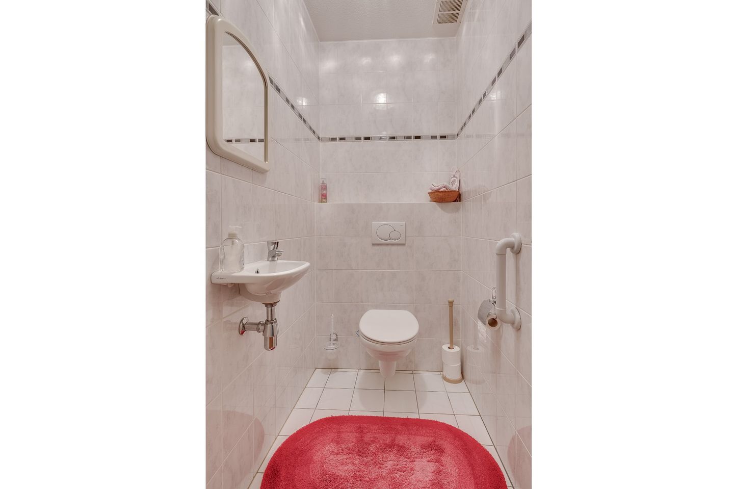 Photo 25 of Heistraat 1-C