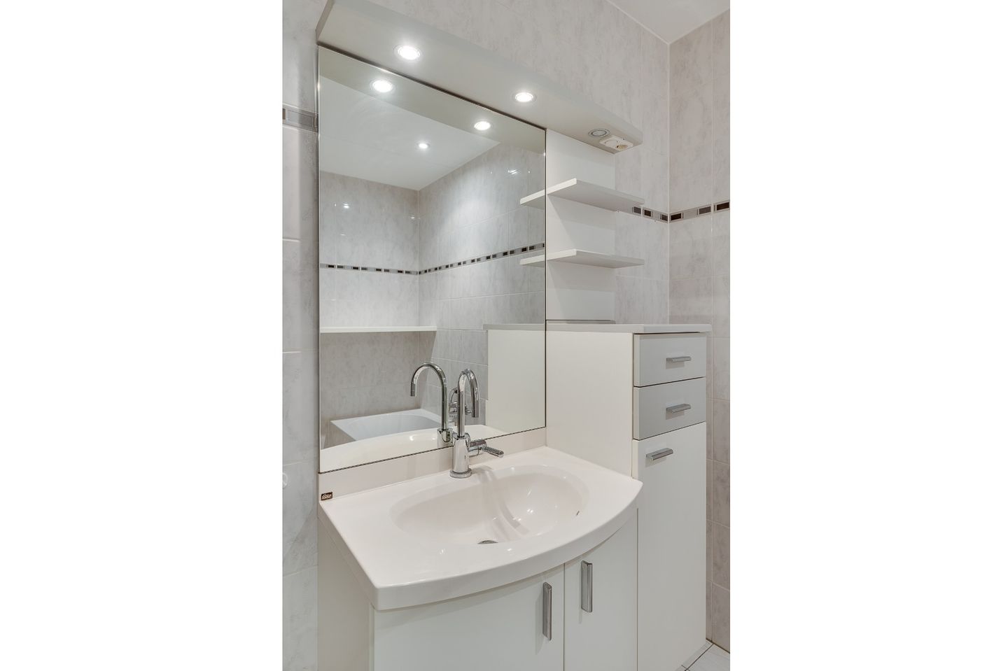 Photo 29 of Heistraat 1-C