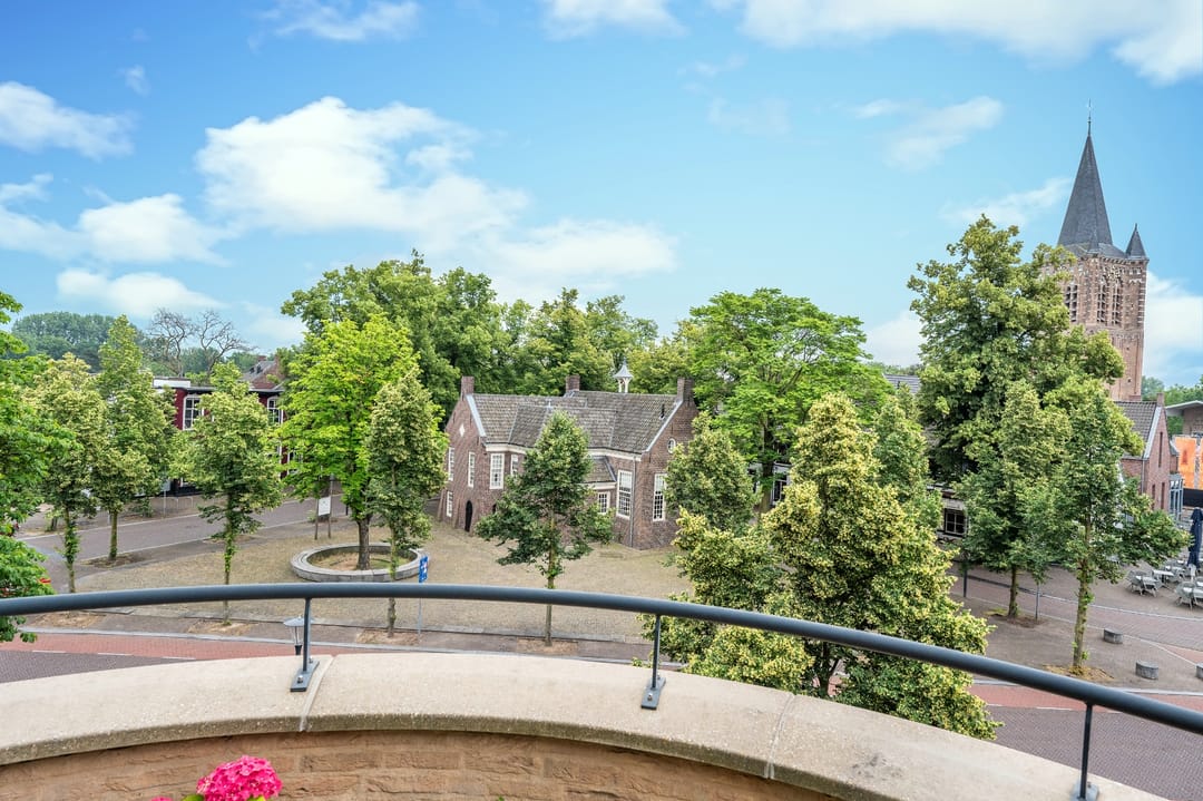 Photo 31 of Heistraat 1-C