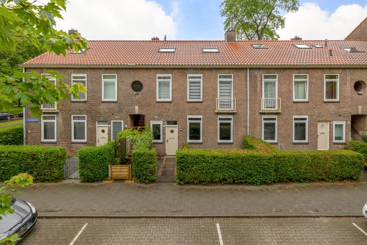 View photo 4 of Leopoldstraat 4-B