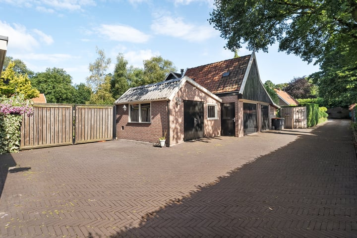 Bekijk foto 4 van Oosteinde 157