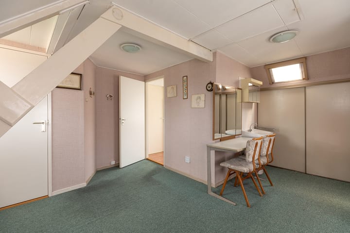 Foto 32 van Van Leeuwenhoekstraat 53