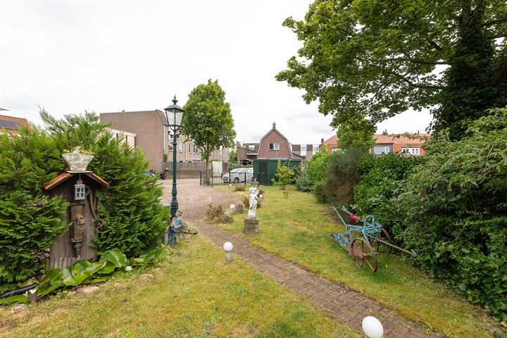 View photo 42 of Van Leeuwenhoekstraat 53