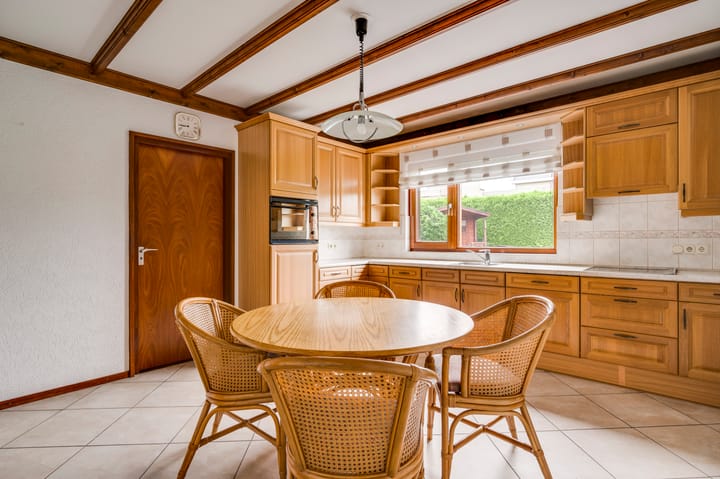 Photo 13 of Burgemeester Hoebersstraat 10