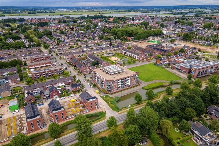 Bekijk foto 32 van Heemradenstraat 74