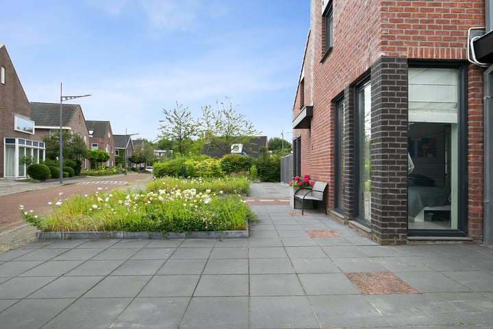 Bekijk foto 55 van Tureluurstraat 2