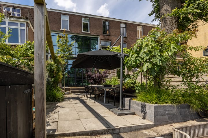 Foto 12 van Frederik Hendrikstraat 16